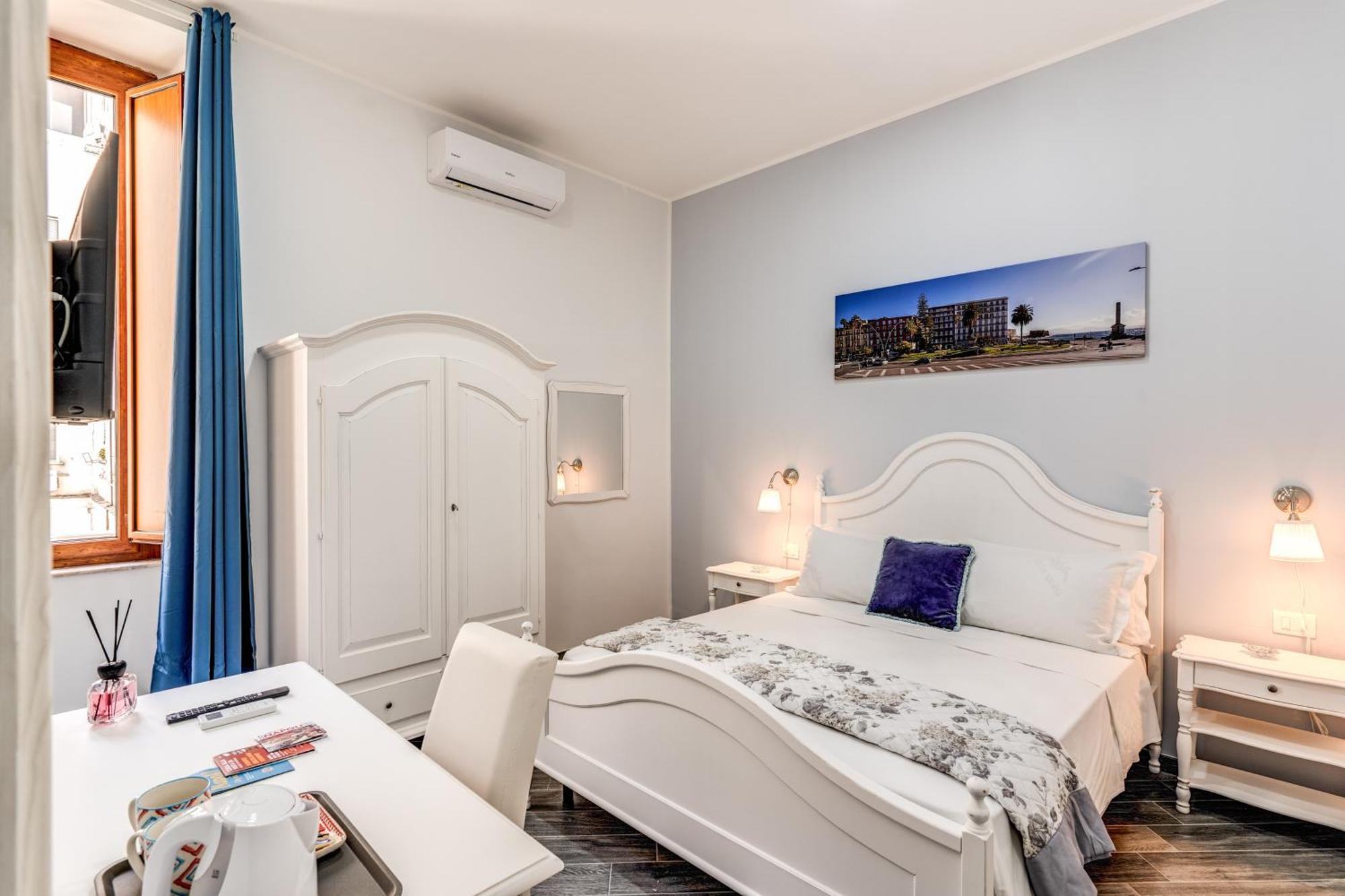 Hotel Agora Borsa à Naples Extérieur photo